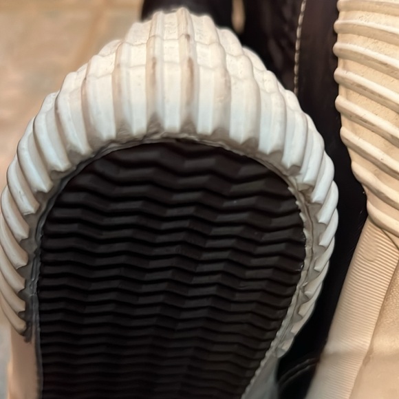 Vintage Converse Boots Size 7.5 - Picture 3 of 6